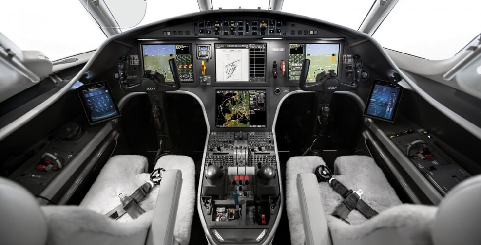 Dassault Falcon 900 LX